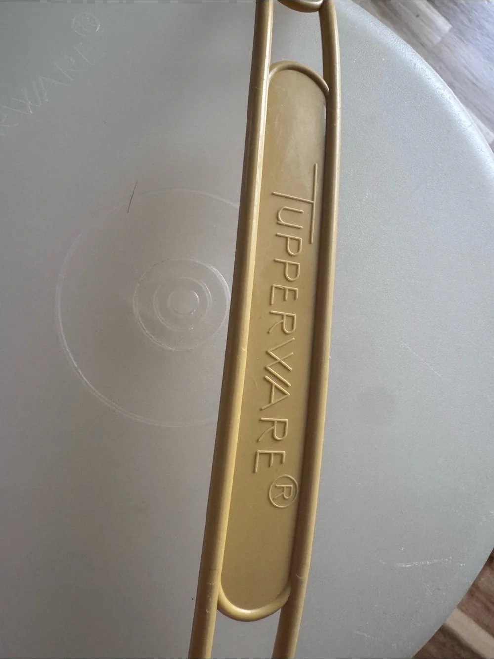 Tupperware see photos